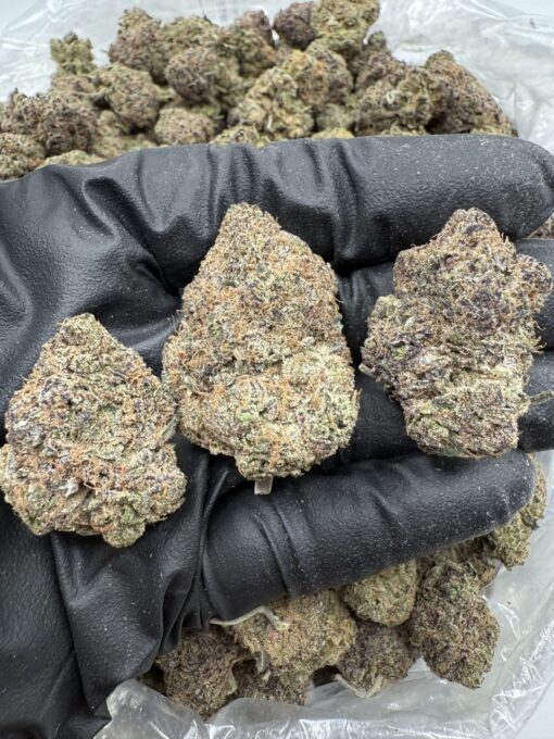 besos flower , besos weed